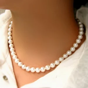 Classic Elegant White Pearl Chokers